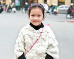Meisje in wit, Hanoi